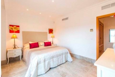 Huvila myytävänä Marbella, Malaga, Espanja, 3 makuuhuonetta, 206 m2 No. 50254 - kuva 7