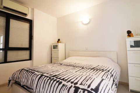 Huoneisto myytävänä Benidorm, Alicante, Espanja, 2 makuuhuonetta,  No. 50709 - kuva 15