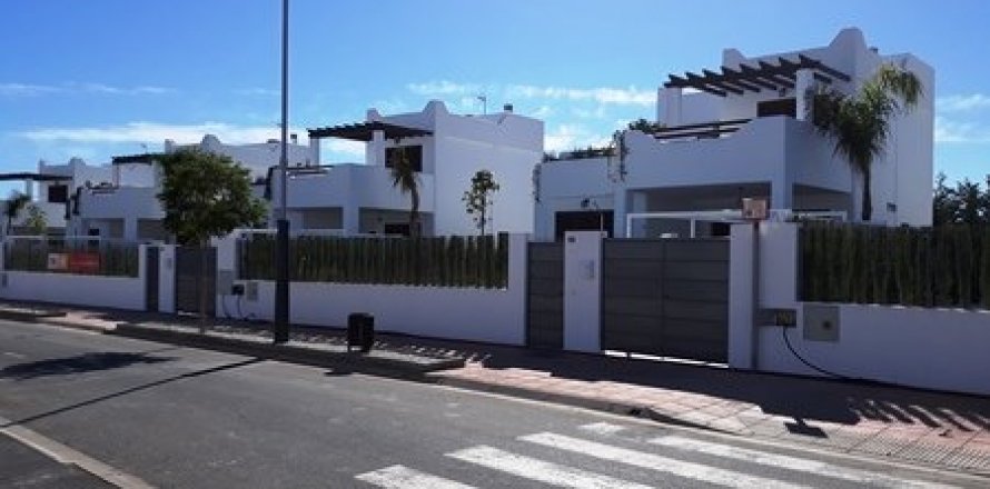 Huvila San Juan De Los Terreros, Almeria, Espanja 3 makuuhuonetta, 251 m2 No. 50326