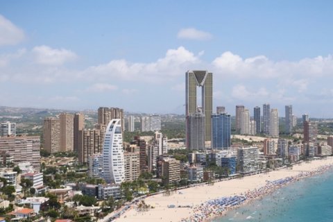 Huoneisto myytävänä Benidorm, Alicante, Espanja, 2 makuuhuonetta, 125 m2 No. 50287 - kuva 6