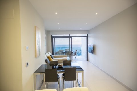 Huoneisto vuokrattavana Benidorm, Alicante, Espanja, 2 makuuhuonetta, 105 m2 No. 50239 - kuva 8