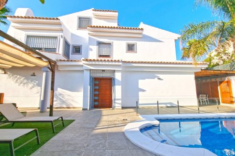 Huvila myytävänä Rincon De Loix, Alicante, Espanja, 6 makuuhuonetta, 500 m2 No. 50713 - kuva 1