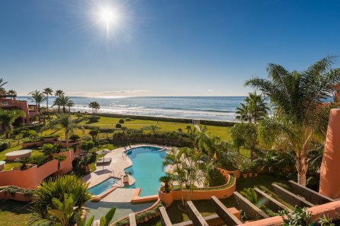 Huoneisto myytävänä Marbella, Malaga, Espanja, 2 makuuhuonetta,  No. 49872 - kuva 1