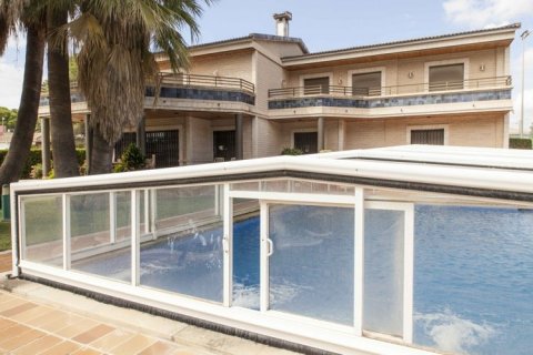 Huvila myytävänä Campoamor, Alicante, Espanja, 7 makuuhuonetta, 366 m2 No. 50972 - kuva 4