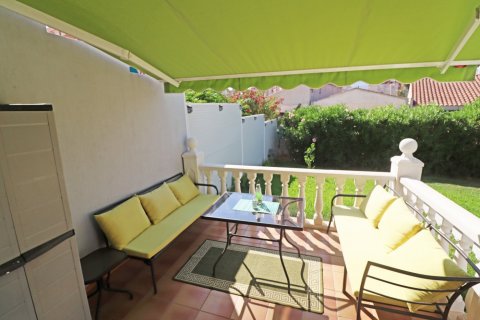 Kaupunkipientalo myytävänä Rincon De Loix, Alicante, Espanja, 3 makuuhuonetta, 50 m2 No. 50707 - kuva 11