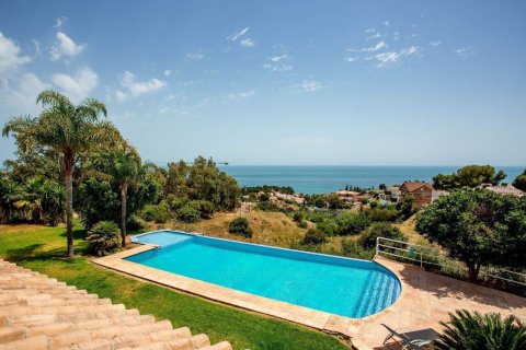 Huvila myytävänä Benalmadena, Malaga, Espanja, 6 makuuhuonetta, 875 m2 No. 50081 - kuva 2