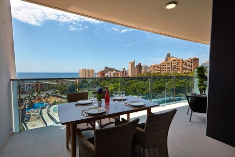 Huoneisto vuokrattavana Benidorm, Alicante, Espanja, 2 makuuhuonetta, 105 m2 No. 49983 - kuva 2