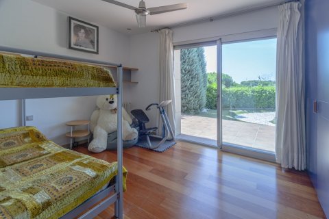 Huvila myytävänä Sant Vicenc De Montalt, Barcelona, Espanja, 7 makuuhuonetta, 900 m2 No. 51906 - kuva 26