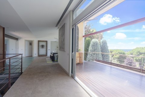 Huvila myytävänä Sant Vicenc De Montalt, Barcelona, Espanja, 7 makuuhuonetta, 900 m2 No. 51906 - kuva 2