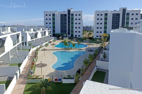 Huoneisto myytävänä Torre de la Horadada, Alicante, Espanja, 3 makuuhuonetta, 113 m2 No. 51898 - kuva 6