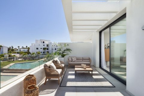 Kattohuoneisto myytävänä El Paraiso, Malaga, Espanja, 3 makuuhuonetta, 305 m2 No. 53435 - kuva 19