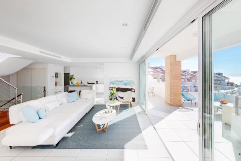 Huvila myytävänä Benalmadena, Malaga, Espanja, 4 makuuhuonetta, 365 m2 No. 53367 - kuva 8
