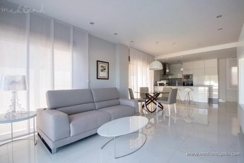 Huvila myytävänä Punta Prima, Menorca, Espanja, 4 makuuhuonetta, 126 m2 No. 52454 - kuva 2