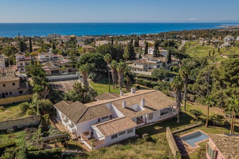 Huvila myytävänä Marbella, Malaga, Espanja, 7 makuuhuonetta, 692 m2 No. 53493 - kuva 1