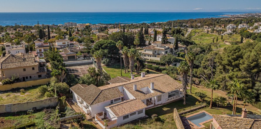 Huvila Marbella, Malaga, Espanja 7 makuuhuonetta, 692 m2 No. 53493