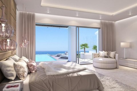 Huvila myytävänä Estepona, Malaga, Espanja, 4 makuuhuonetta, 740 m2 No. 53365 - kuva 1