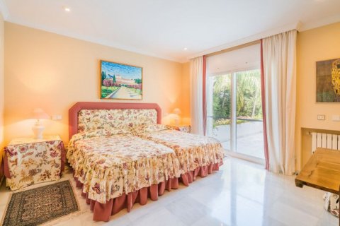 Huvila myytävänä Guadalmina, Malaga, Espanja, 8 makuuhuonetta, 1138 m2 No. 53477 - kuva 13