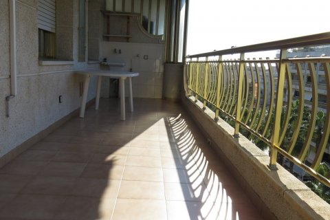 Huoneisto vuokrattavana Salou, Tarragona, Espanja , 50 m2 No. 53640 - kuva 16