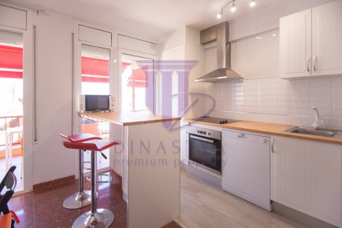 Huoneisto myytävänä Salou, Tarragona, Espanja, 2 makuuhuonetta, 66 m2 No. 53634 - kuva 11