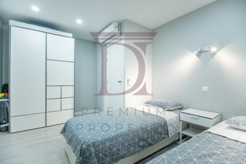 Bungalowi myytävänä La Pineda, Tarragona, Espanja, 2 makuuhuonetta, 85 m2 No. 53650 - kuva 26