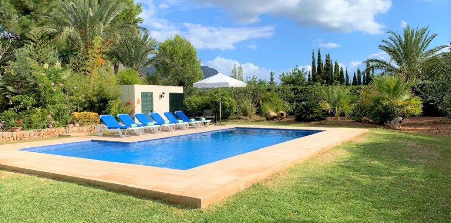 Finca Pollenca, Mallorca, Espanja 4 makuuhuonetta, 139 m2 No. 52418