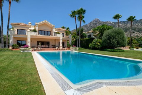 Huvila myytävänä Marbella Golden Mile, Malaga, Espanja, 5 makuuhuonetta, 1025 m2 No. 53465 - kuva 10