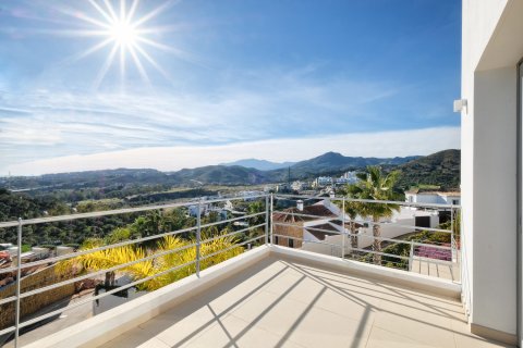 Huvila myytävänä Benahavis, Malaga, Espanja, 4 makuuhuonetta, 288 m2 No. 53531 - kuva 30