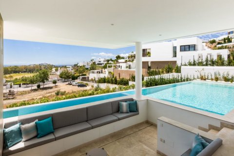 Huvila myytävänä La Alqueria-El Paraíso, Malaga, Espanja, 5 makuuhuonetta, 862 m2 No. 53380 - kuva 3