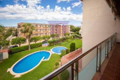 Huoneisto myytävänä Cambrils, Tarragona, Espanja, 3 makuuhuonetta, 99 m2 No. 53633 - kuva 2