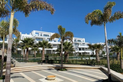 Kattohuoneisto myytävänä El Paraiso, Malaga, Espanja, 3 makuuhuonetta, 305 m2 No. 53435 - kuva 6