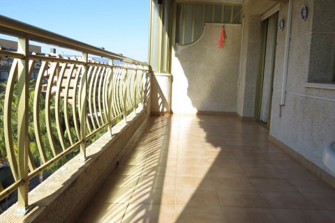 Huoneisto vuokrattavana Salou, Tarragona, Espanja , 50 m2 No. 53640 - kuva 3