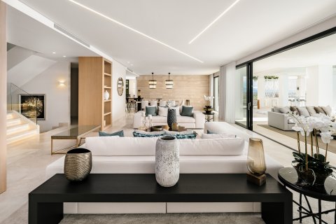 Huvila myytävänä Benahavis, Malaga, Espanja, 7 makuuhuonetta, 1780 m2 No. 53507 - kuva 9