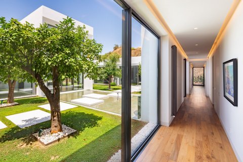 Huvila myytävänä Benahavis, Malaga, Espanja, 6 makuuhuonetta, 1370 m2 No. 53532 - kuva 23