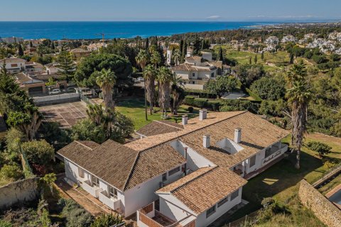 Huvila myytävänä Marbella, Malaga, Espanja, 7 makuuhuonetta, 692 m2 No. 53493 - kuva 15