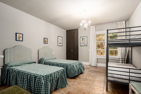 Huvila myytävänä Benahavis, Malaga, Espanja, 8 makuuhuonetta, 1017 m2 No. 53489 - kuva 7