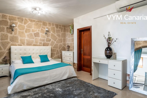 Huvila myytävänä Adeje, Tenerife, Espanja, 5 makuuhuonetta, 391 m2 No. 54885 - kuva 12