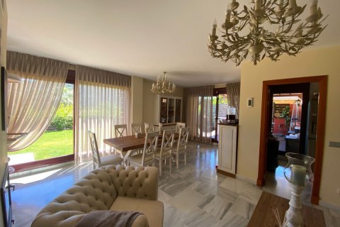 Huvila myytävänä Benahavis, Malaga, Espanja, 2 makuuhuonetta, 153 m2 No. 55431 - kuva 8