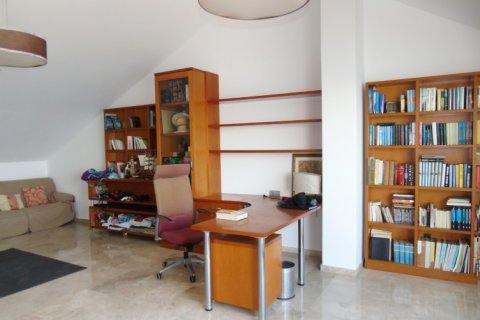 Huvila myytävänä Cullera, Valencia, Espanja, 4 makuuhuonetta, 346 m2 No. 53852 - kuva 6