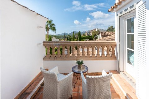 Huvila myytävänä Calvia, Mallorca, Espanja, 4 makuuhuonetta, 346 m2 No. 54254 - kuva 9