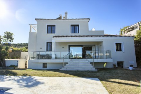 Huvila myytävänä Manilva, Malaga, Espanja, 4 makuuhuonetta, 448 m2 No. 55367 - kuva 2