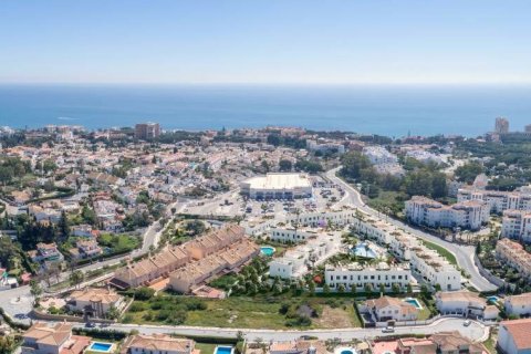 Kaupunkipientalo myytävänä Calahonda, Malaga, Espanja, 3 makuuhuonetta, 162 m2 No. 55331 - kuva 9
