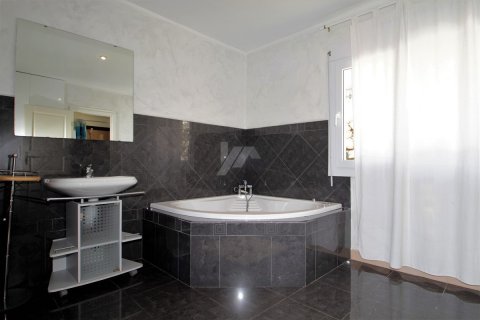 Huvila myytävänä Calpe, Alicante, Espanja, 3 makuuhuonetta, 179 m2 No. 54460 - kuva 14