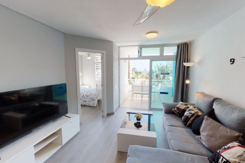 Huoneisto myytävänä San Bartolome De Tirajana, Gran Canaria, Espanja, 2 makuuhuonetta, 57 m2 No. 55221 - kuva 3