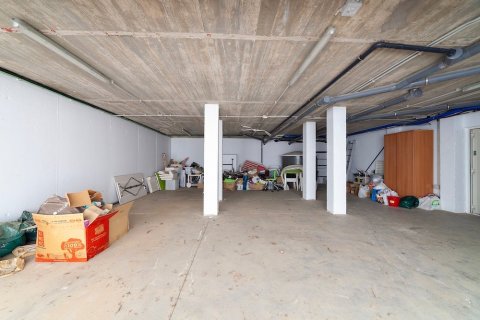 Huvila myytävänä Valencia, Espanja, 3 makuuhuonetta, 400 m2 No. 54007 - kuva 28