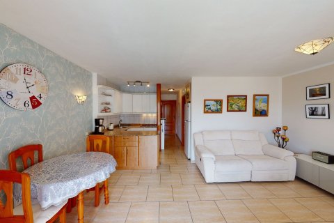 Huoneisto myytävänä San Bartolome De Tirajana, Gran Canaria, Espanja, 1 makuuhuone, 55 m2 No. 55223 - kuva 12