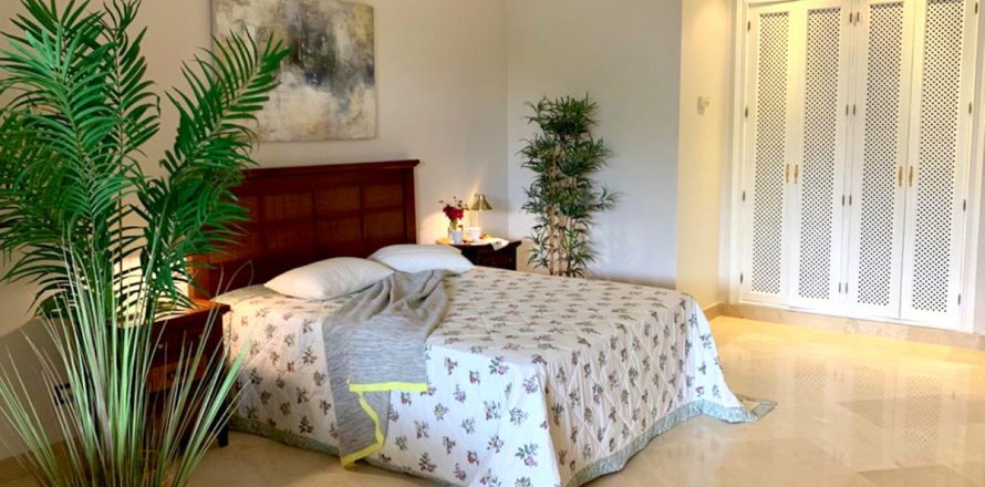 Huoneisto Marbella Golden Mile, Malaga, Espanja 59 m2 No. 55432