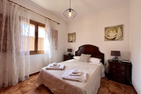 Kaupunkipientalo myytävänä Bunyola, Mallorca, Espanja, 4 makuuhuonetta, 326 m2 No. 55555 - kuva 12