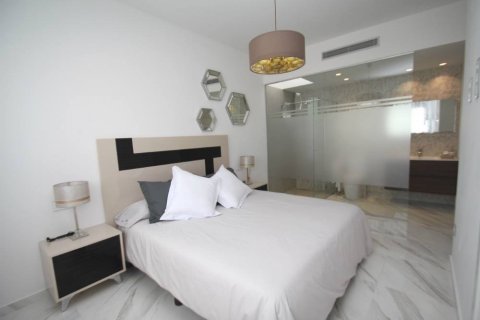 Huvila myytävänä San Miguel de Salinas, Alicante, Espanja, 3 makuuhuonetta, 144 m2 No. 56221 - kuva 7