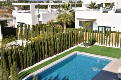 Huvila myytävänä Benijofar, Alicante, Espanja, 3 makuuhuonetta, 120 m2 No. 56175 - kuva 9