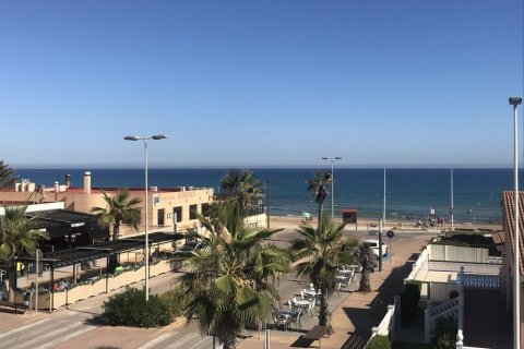 Huvila myytävänä La Mata, Alicante, Espanja, 4 makuuhuonetta, 310 m2 No. 56058 - kuva 7